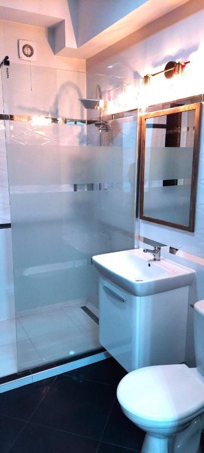 Osrodek Wczasowo-Kolonijny Bazylak Rewal Bed and Breakfast Eksteriør billede